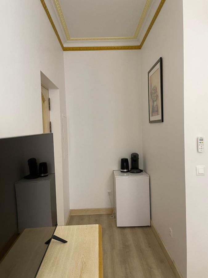 Chambre A Baldaquin Maison De L'Eglise Du Couvent Narbonne Kültér fotó