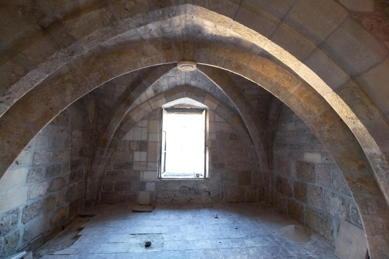 Chambre A Baldaquin Maison De L'Eglise Du Couvent Narbonne Kültér fotó