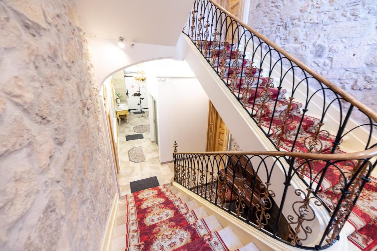 Chambre A Baldaquin Maison De L'Eglise Du Couvent Narbonne Kültér fotó